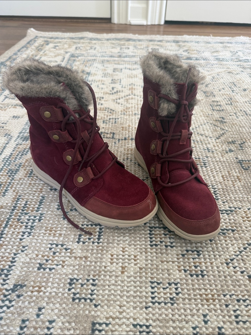 Sorel Women’s Burgundy Faux-Fur Winter Ankle Boots